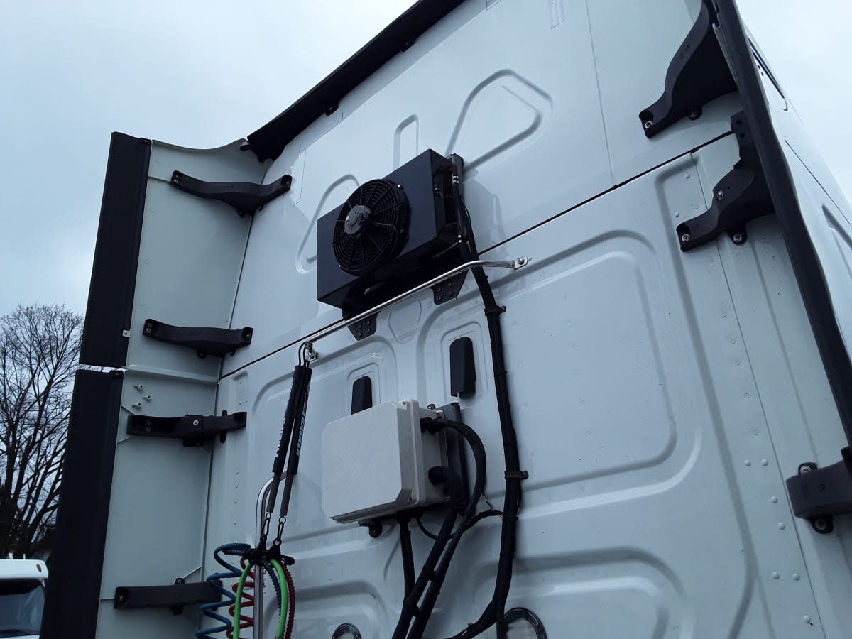 2019 Freightliner/Mercedes CASCADIA 125 824754