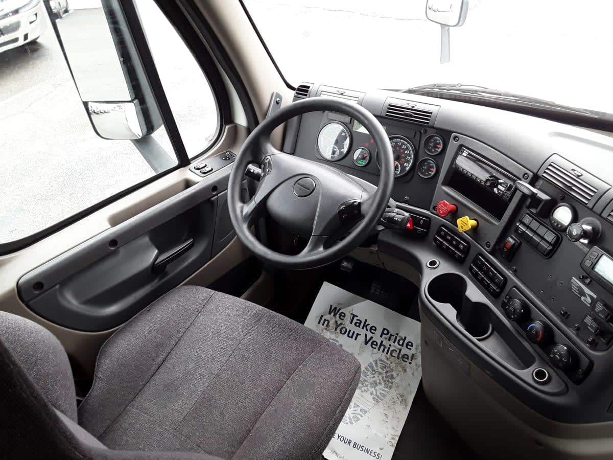 2019 Freightliner/Mercedes CASCADIA 125 824754