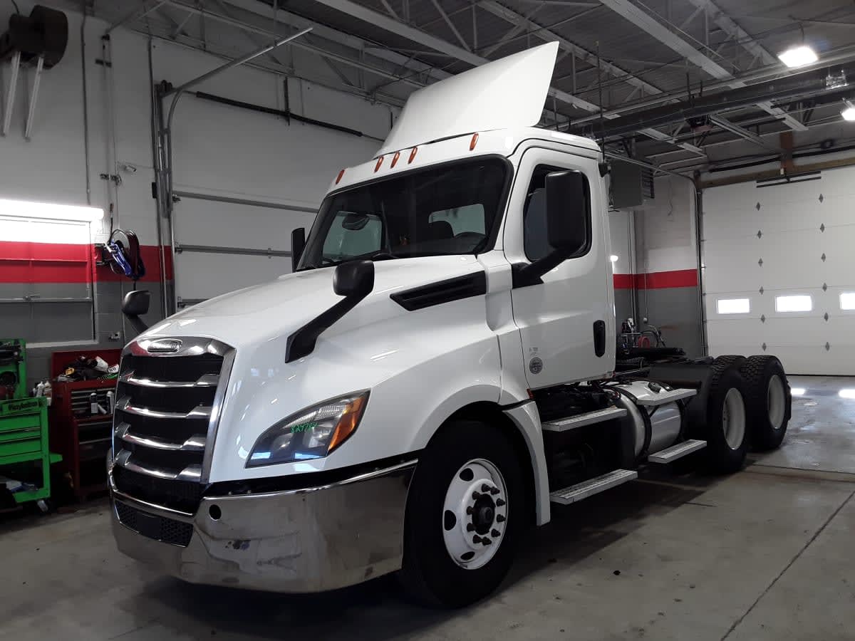 2019 Freightliner/Mercedes NEW CASCADIA PX12664 824784 2019 Freightliner/Mercedes NEW CASCADIA PX12664 824784