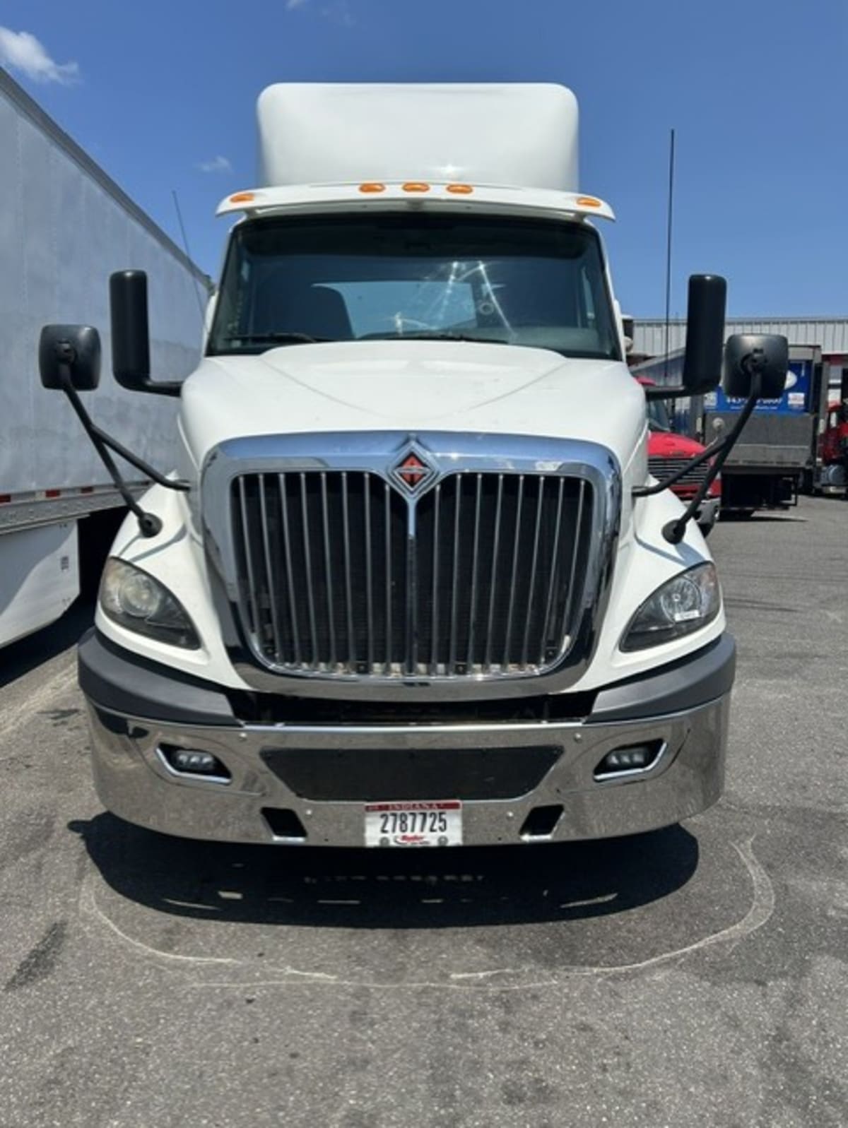 2019 International RH in Farmingdale, NY — photo 2