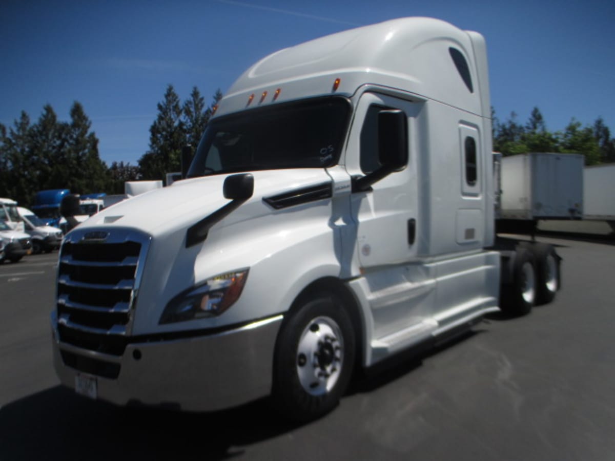 2019 Freightliner/Mercedes NEW CASCADIA PX12664 824835