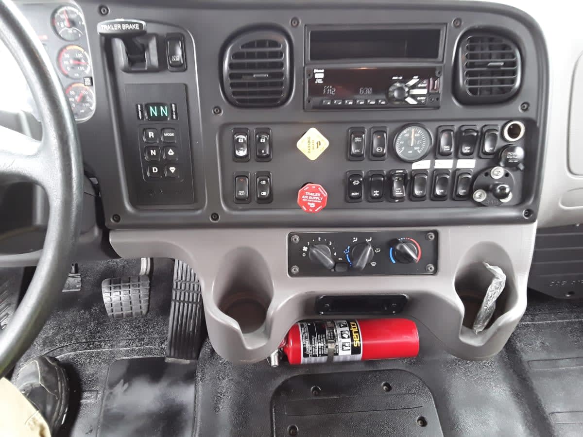 2019 Freightliner/Mercedes 108SD 824893