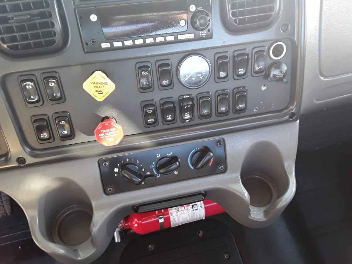 2019 Freightliner/Mercedes 108SD 824981