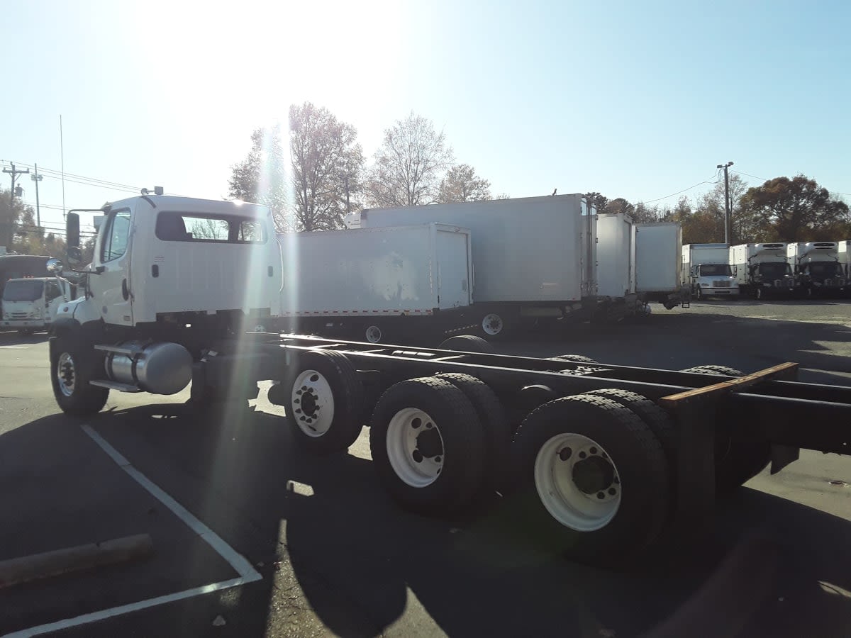 2019 Freightliner/Mercedes 108SD 824981