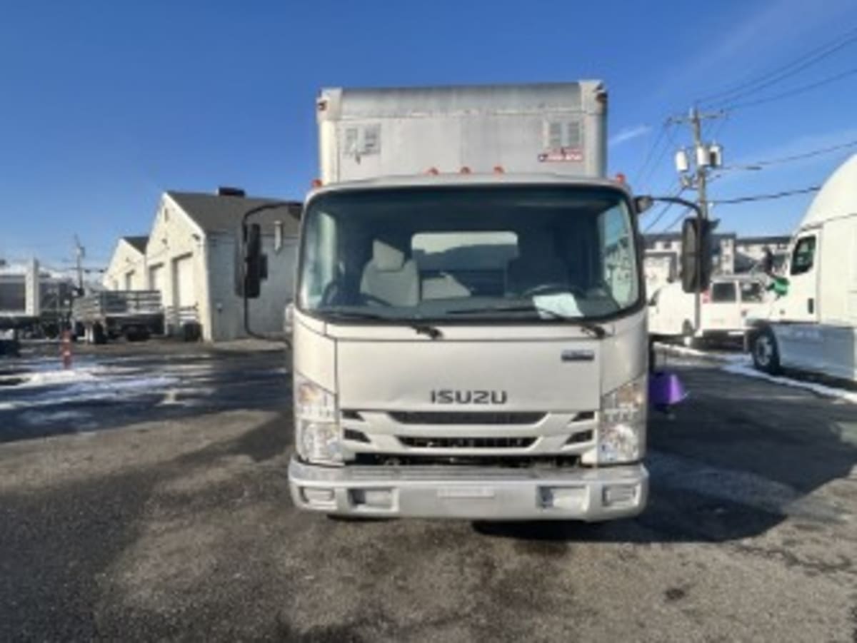 2018 Isuzu NPR 825007