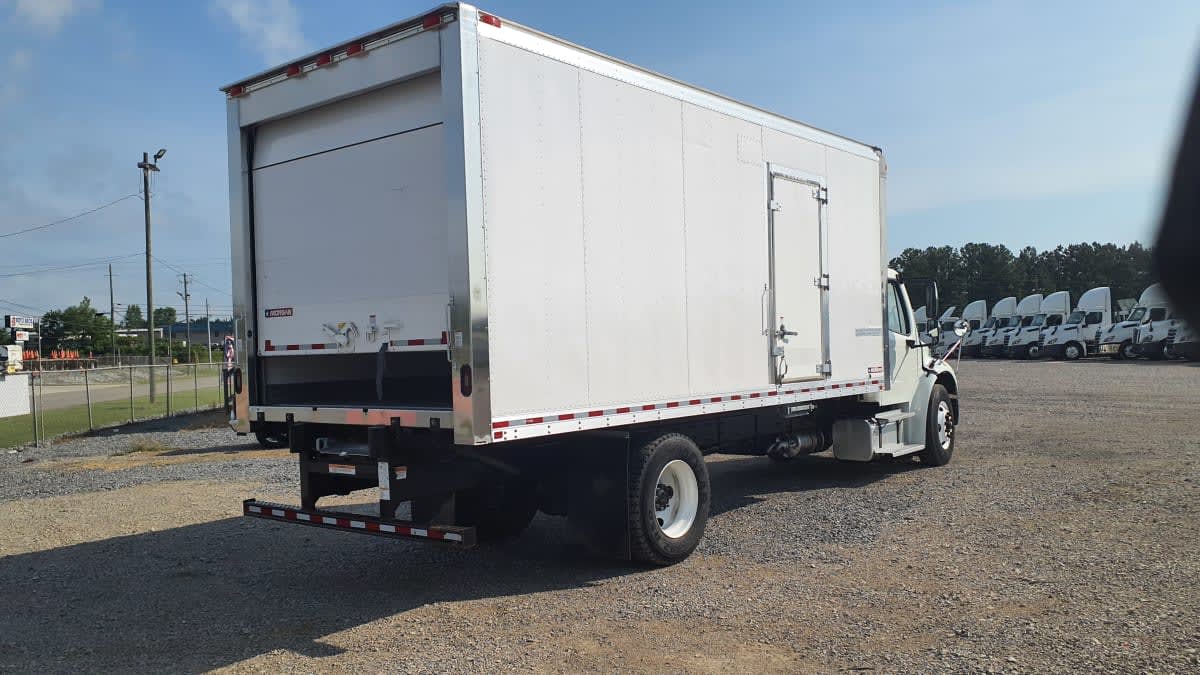 2019 Freightliner M2 106 in Birmingham, AL — photo 4