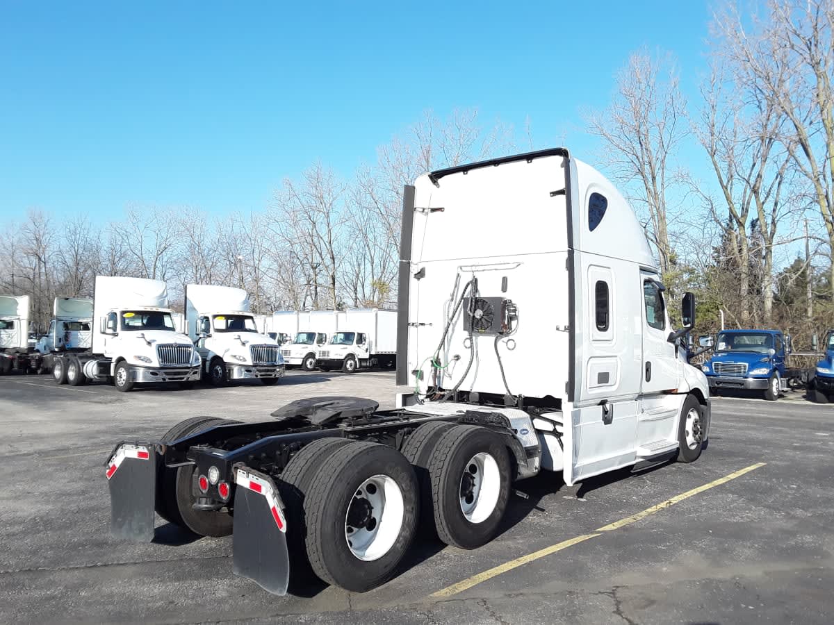 2019 Freightliner/Mercedes NEW CASCADIA PX12664 825202