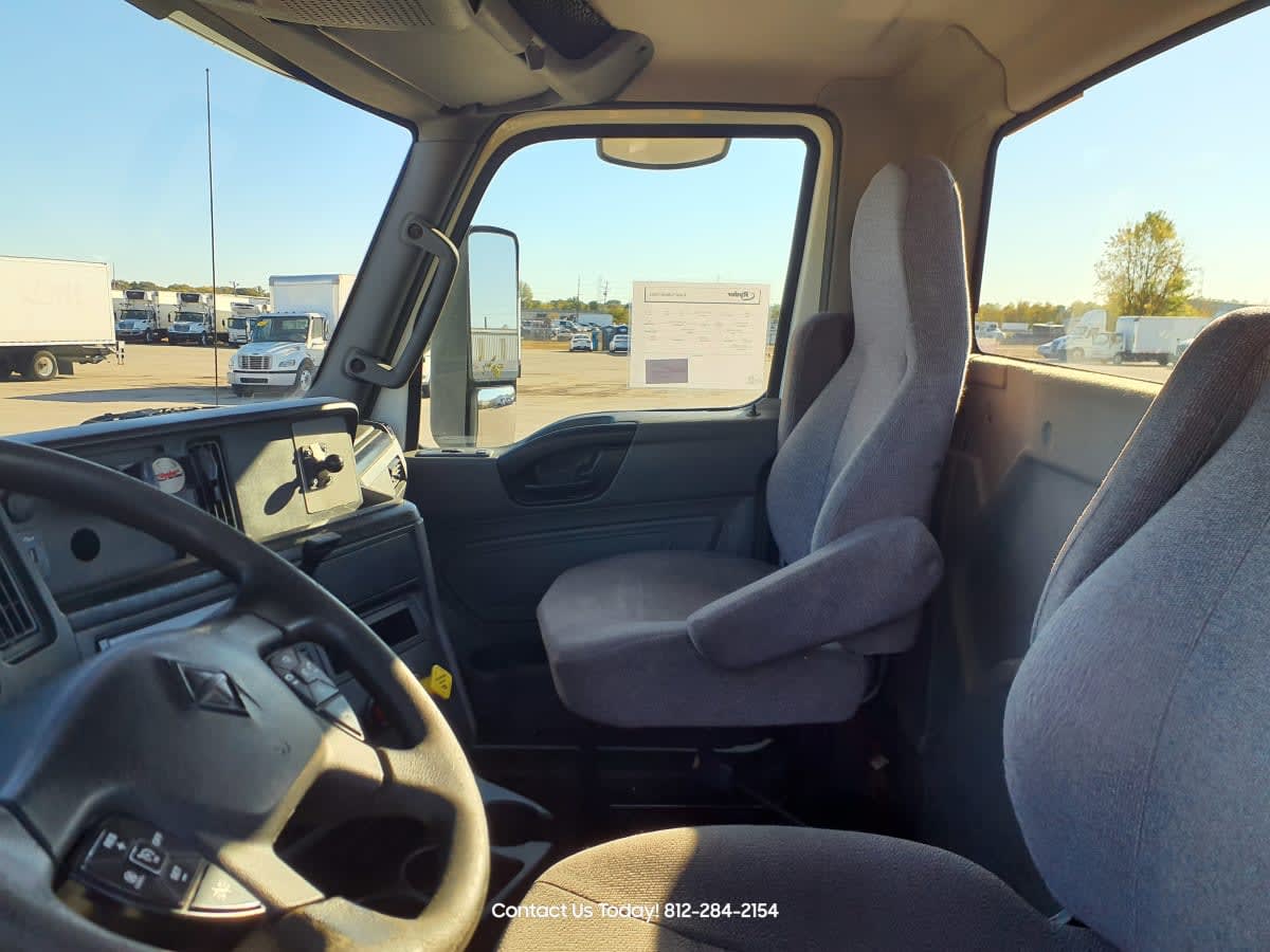 2019 Navistar International LT625 DAYCAB T/A 825217