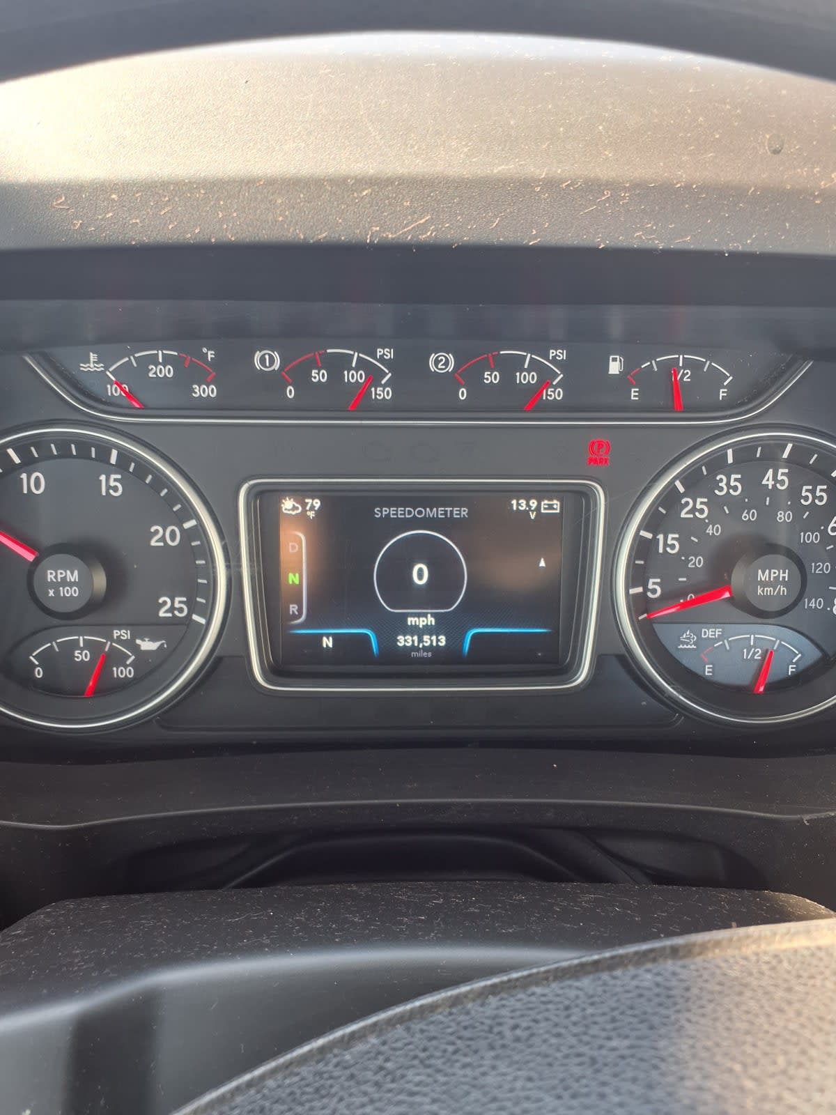 2019 Navistar International LT625 DAYCAB T/A 825218