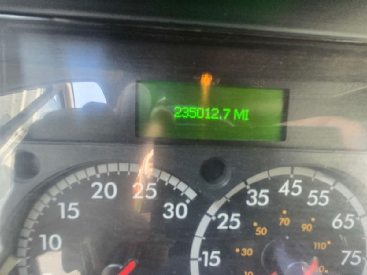 2019 Freightliner - image 11