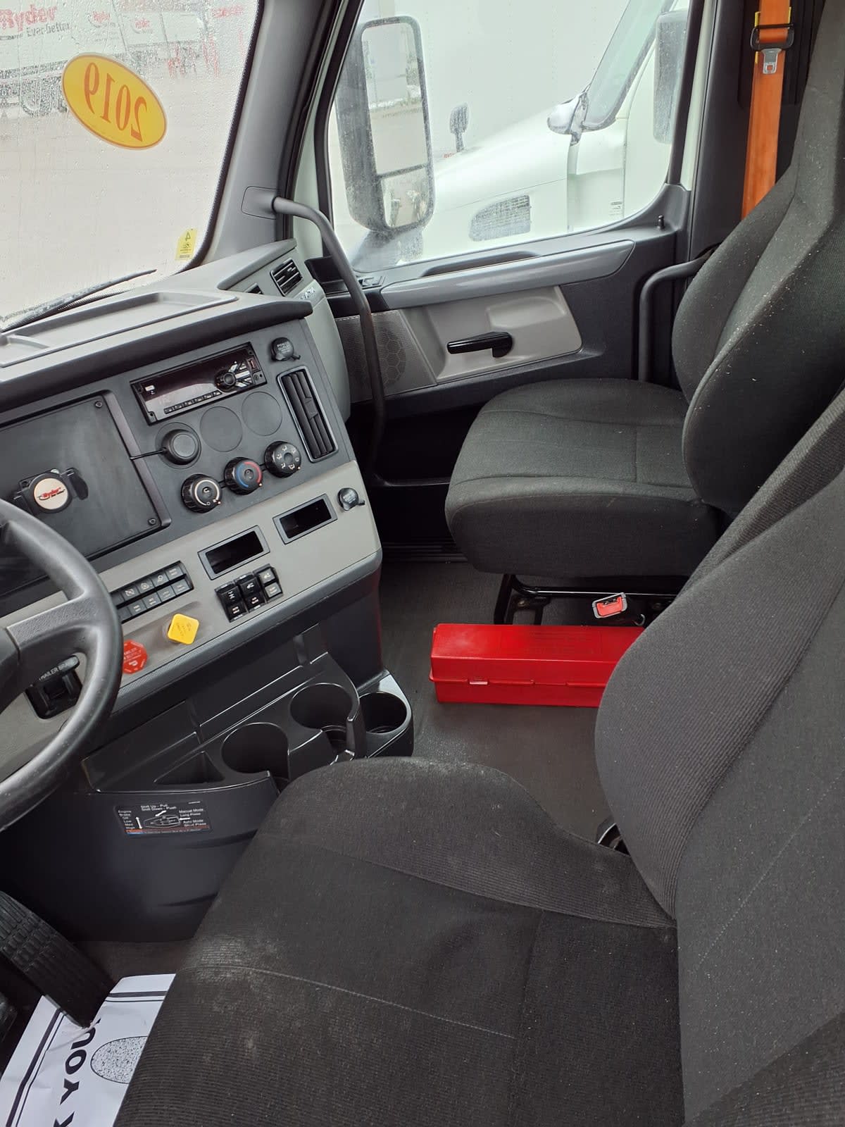 2019 Freightliner/Mercedes NEW CASCADIA PX12664 825427