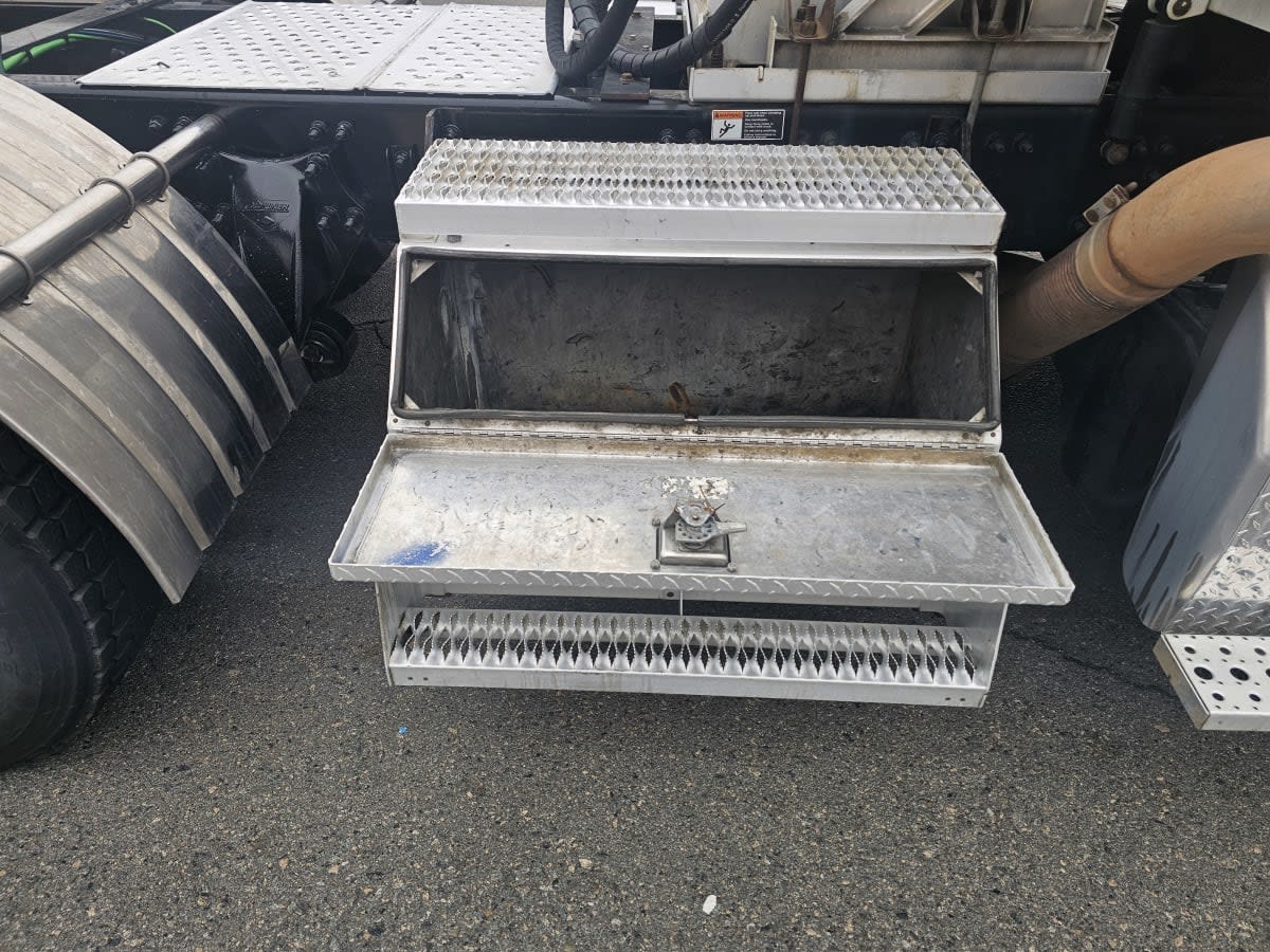 2019 Freightliner - image 9