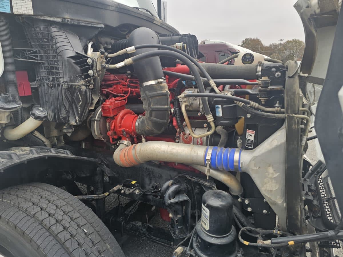 2019 Freightliner - image 10