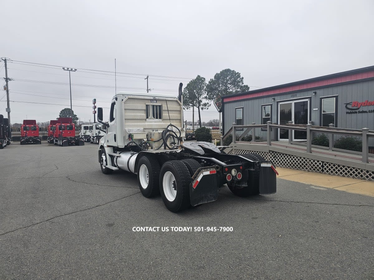 2019 Freightliner - image 6