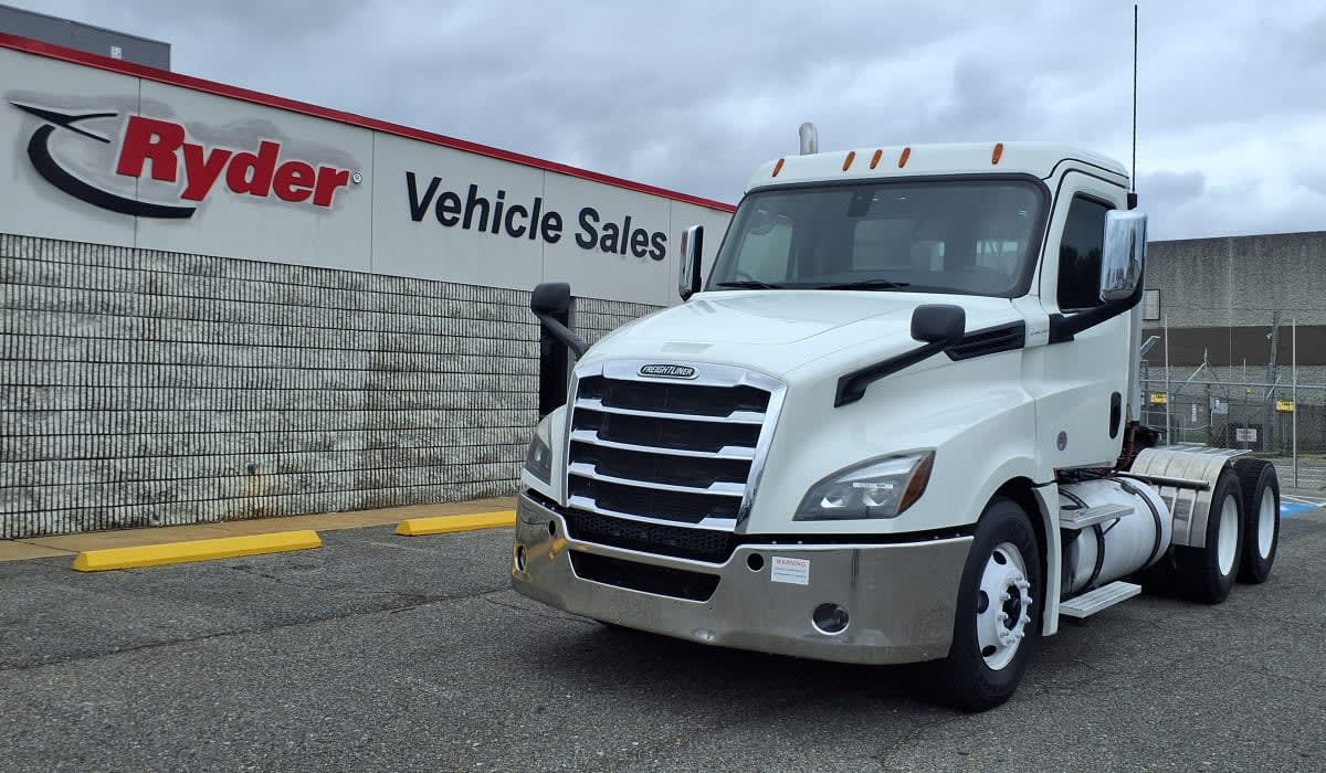 2019 Freightliner/Mercedes NEW CASCADIA PX12664 825811