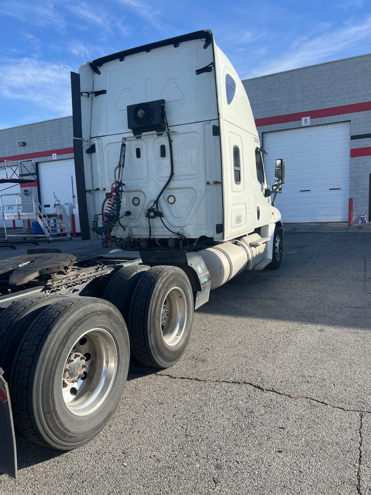 2019 Freightliner/Mercedes CASCADIA 125 826294