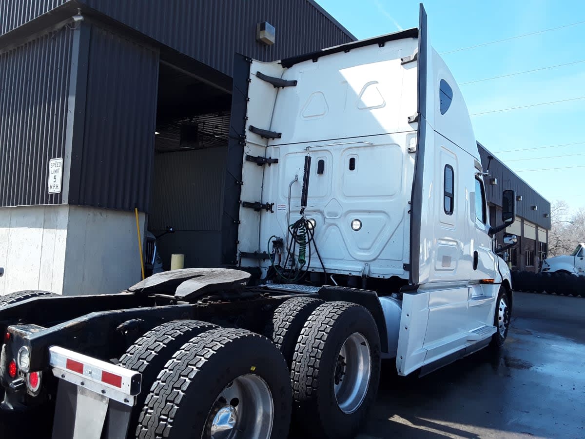 2019 Freightliner/Mercedes NEW CASCADIA PX12664 826308