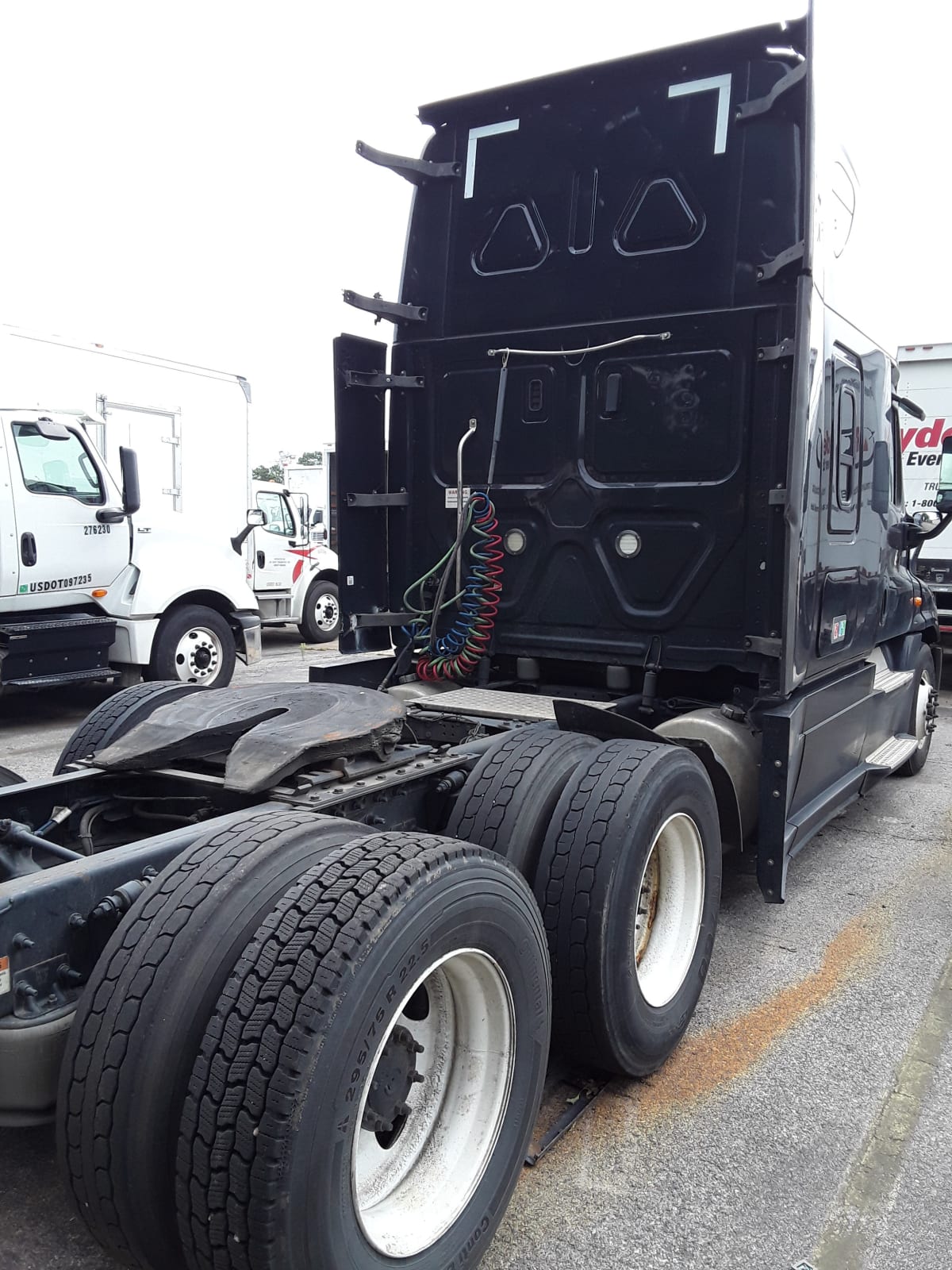 2019 Freightliner/Mercedes CASCADIA 125 826407