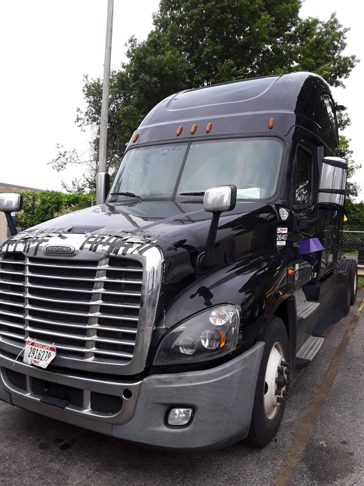 2019 Freightliner/Mercedes CASCADIA 125 826407