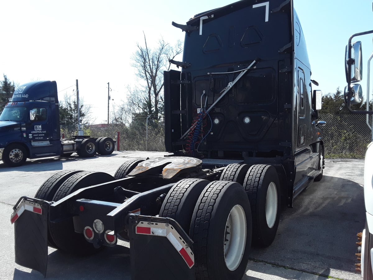 2019 Freightliner/Mercedes CASCADIA 125 826410