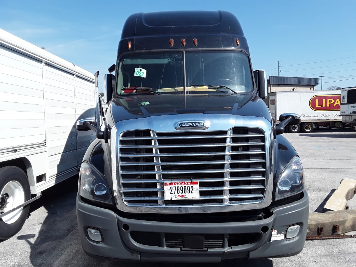 2019 Freightliner/Mercedes CASCADIA 125 826410