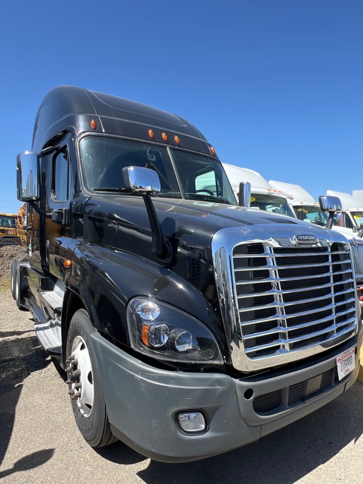 2019 Freightliner/Mercedes CASCADIA 125 826412