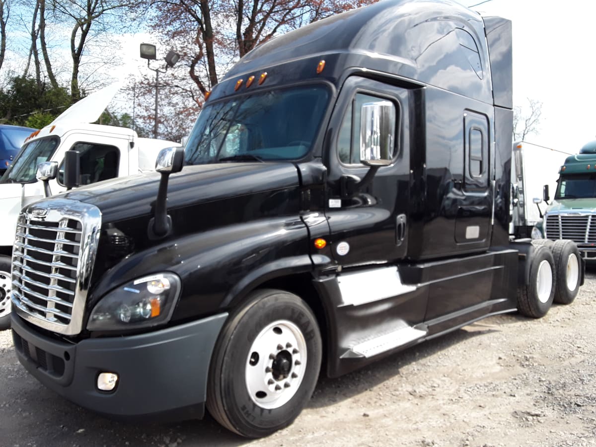 2019 Freightliner/Mercedes CASCADIA 125 826418