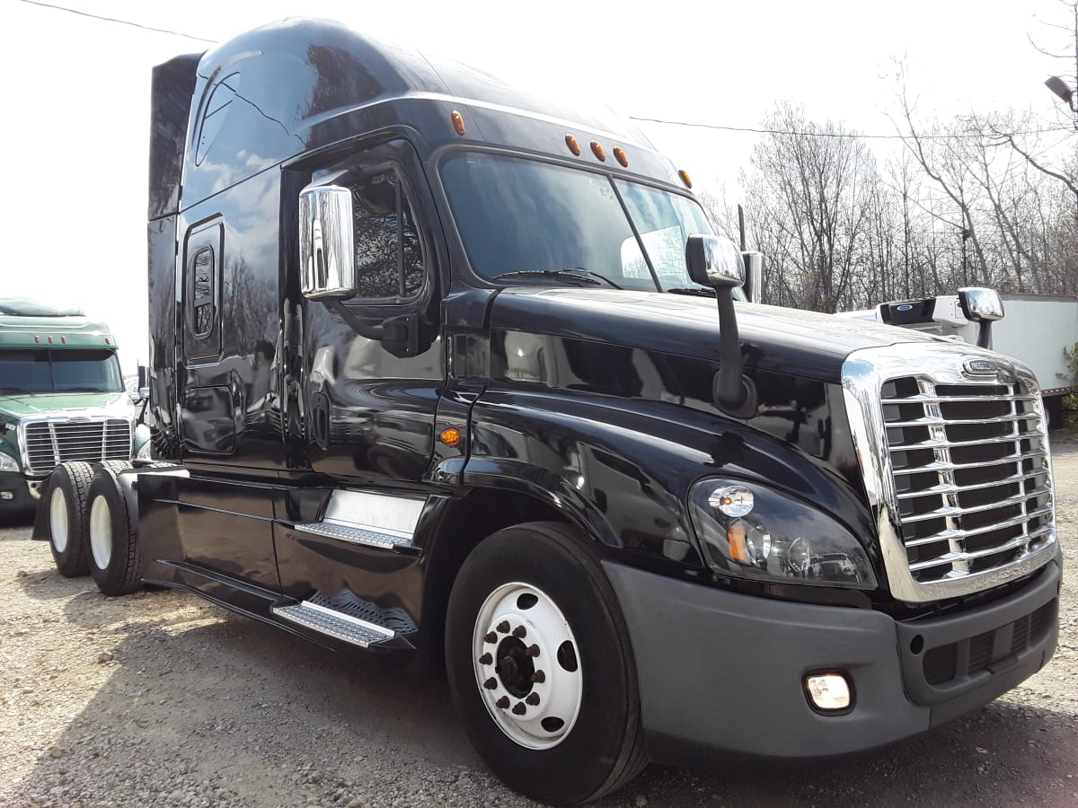 2019 Freightliner/Mercedes CASCADIA 125 826418