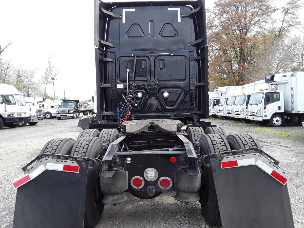 2019 Freightliner/Mercedes CASCADIA 125 826423