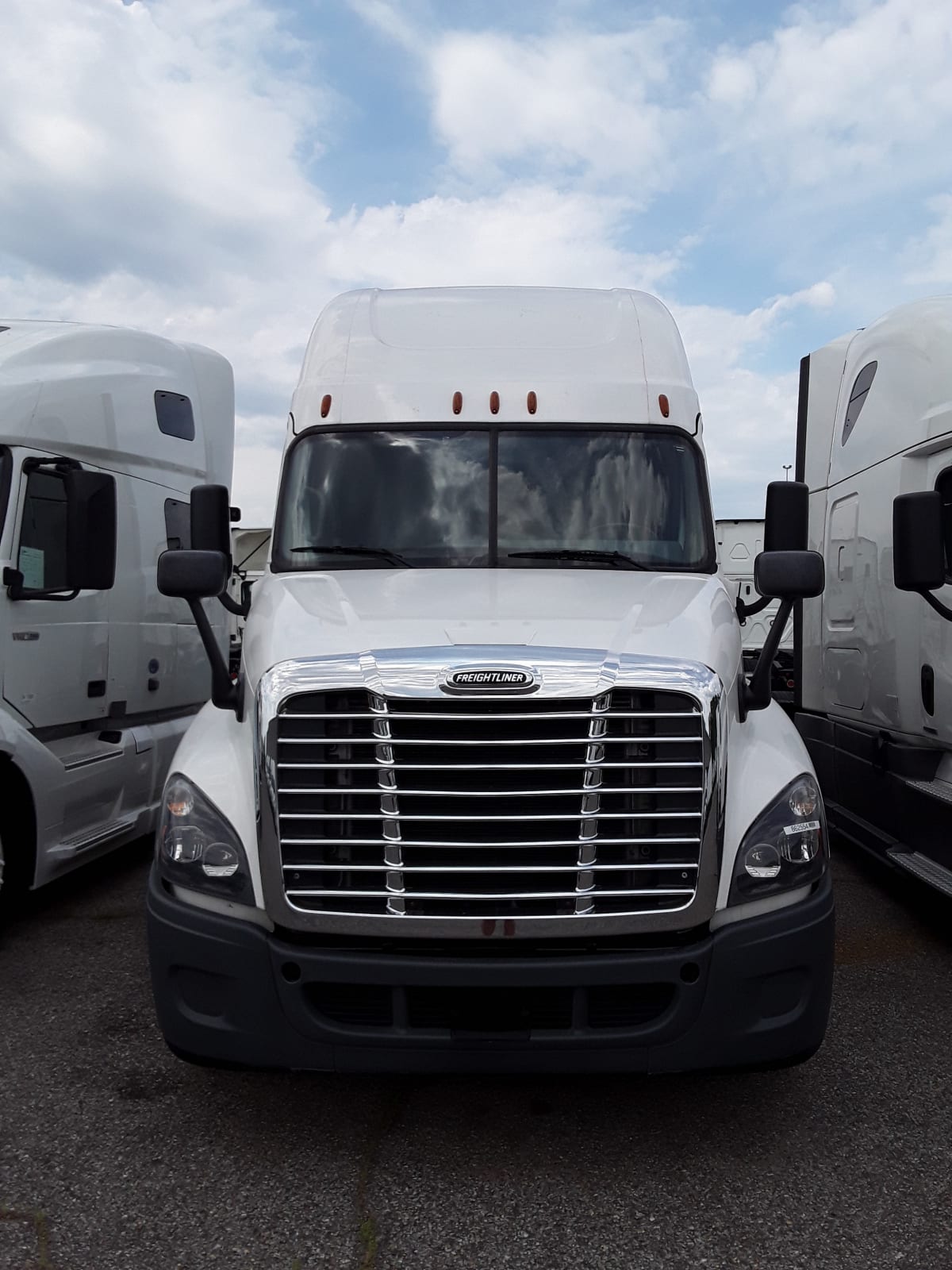 2019 Freightliner/Mercedes CASCADIA 125 826554