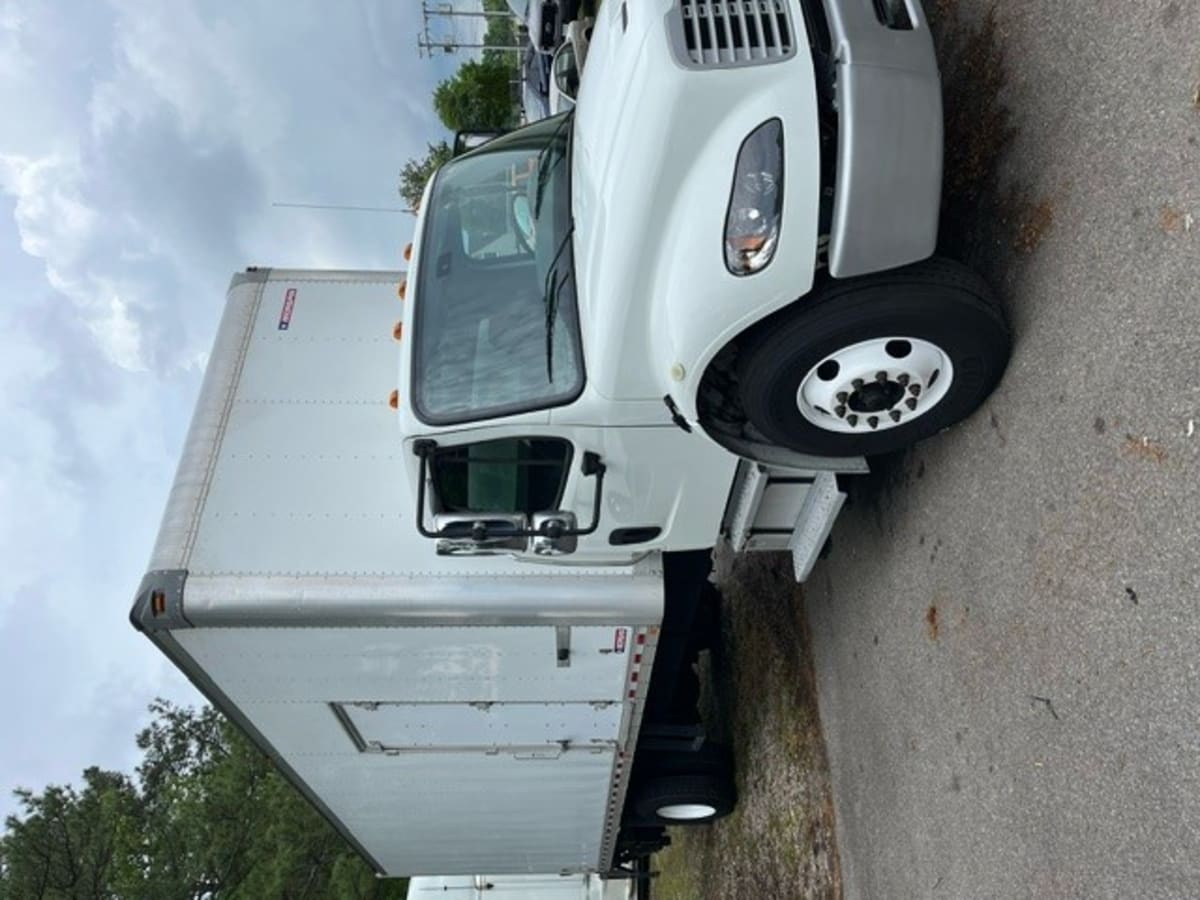 2019 Freightliner/Mercedes M2 106 826566