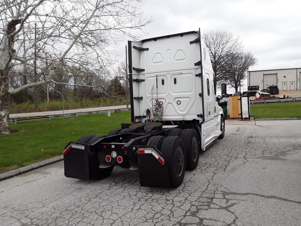 2019 Freightliner/Mercedes CASCADIA 125 826596