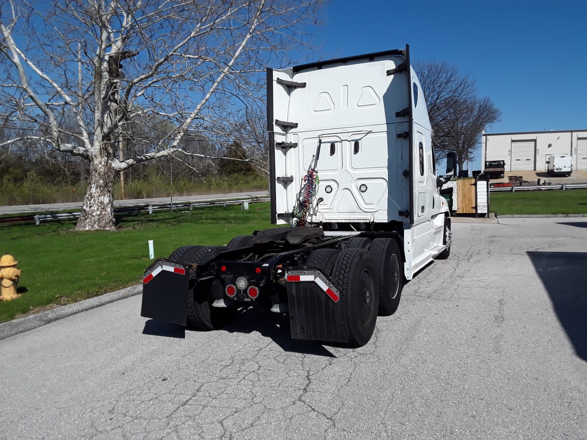 2019 Freightliner/Mercedes CASCADIA 125 826597