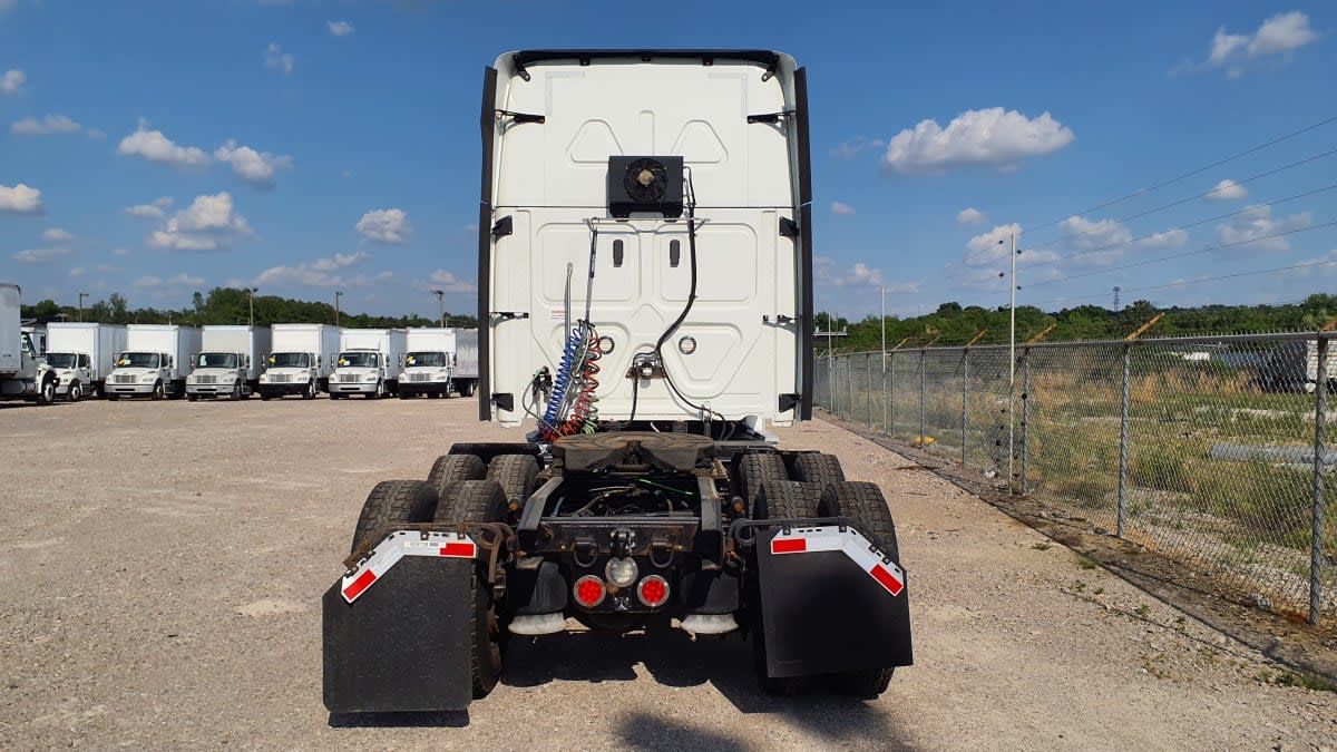 2019 Freightliner/Mercedes CASCADIA 125 826738