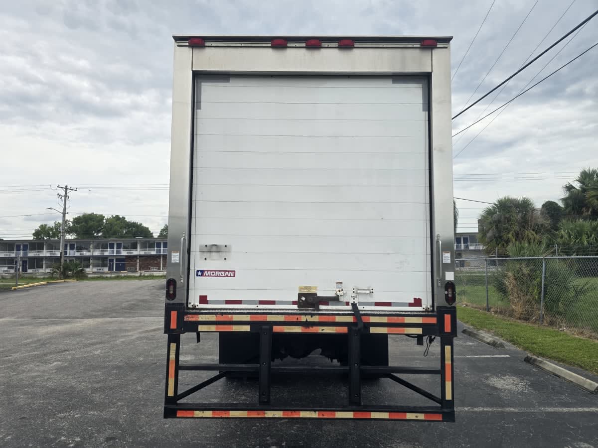 2019 Freightliner/Mercedes M2 106 826773