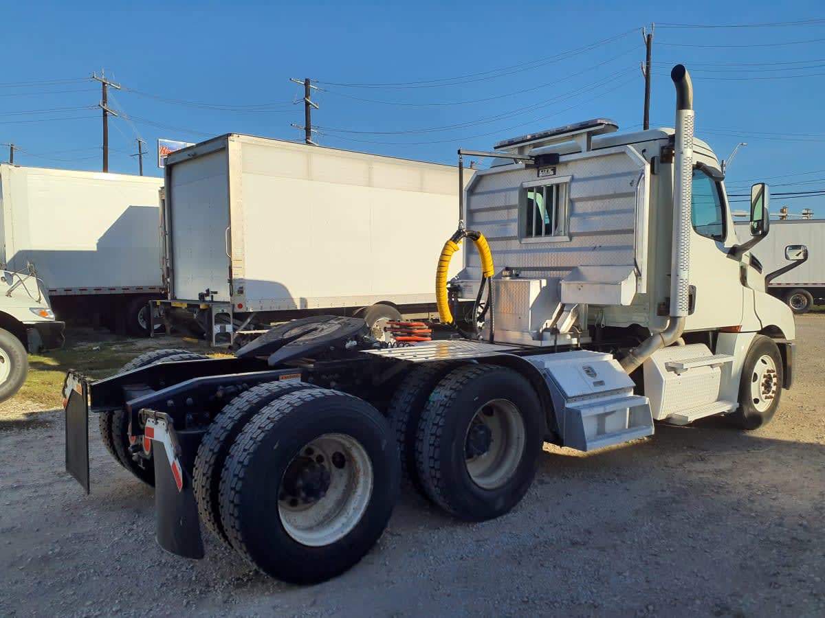 2019 Freightliner - image 4
