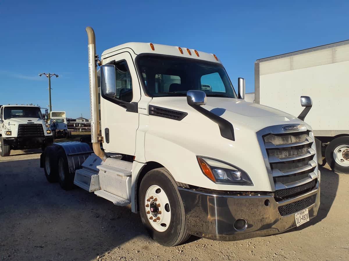 2019 Freightliner - image 1