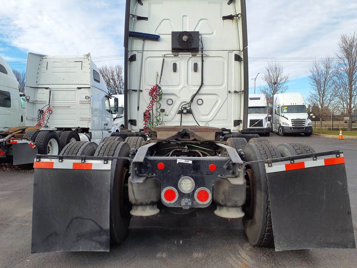 2019 Freightliner/Mercedes CASCADIA 125 827085