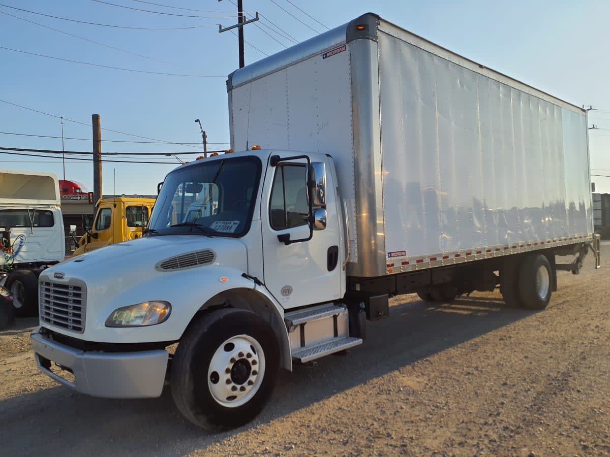 2019 Freightliner/Mercedes M2 106 827106