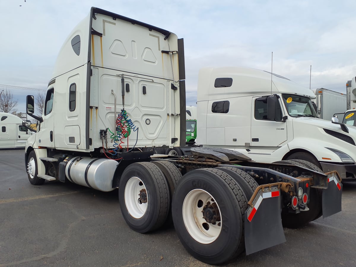 2019 Freightliner/Mercedes NEW CASCADIA PX12664 827124