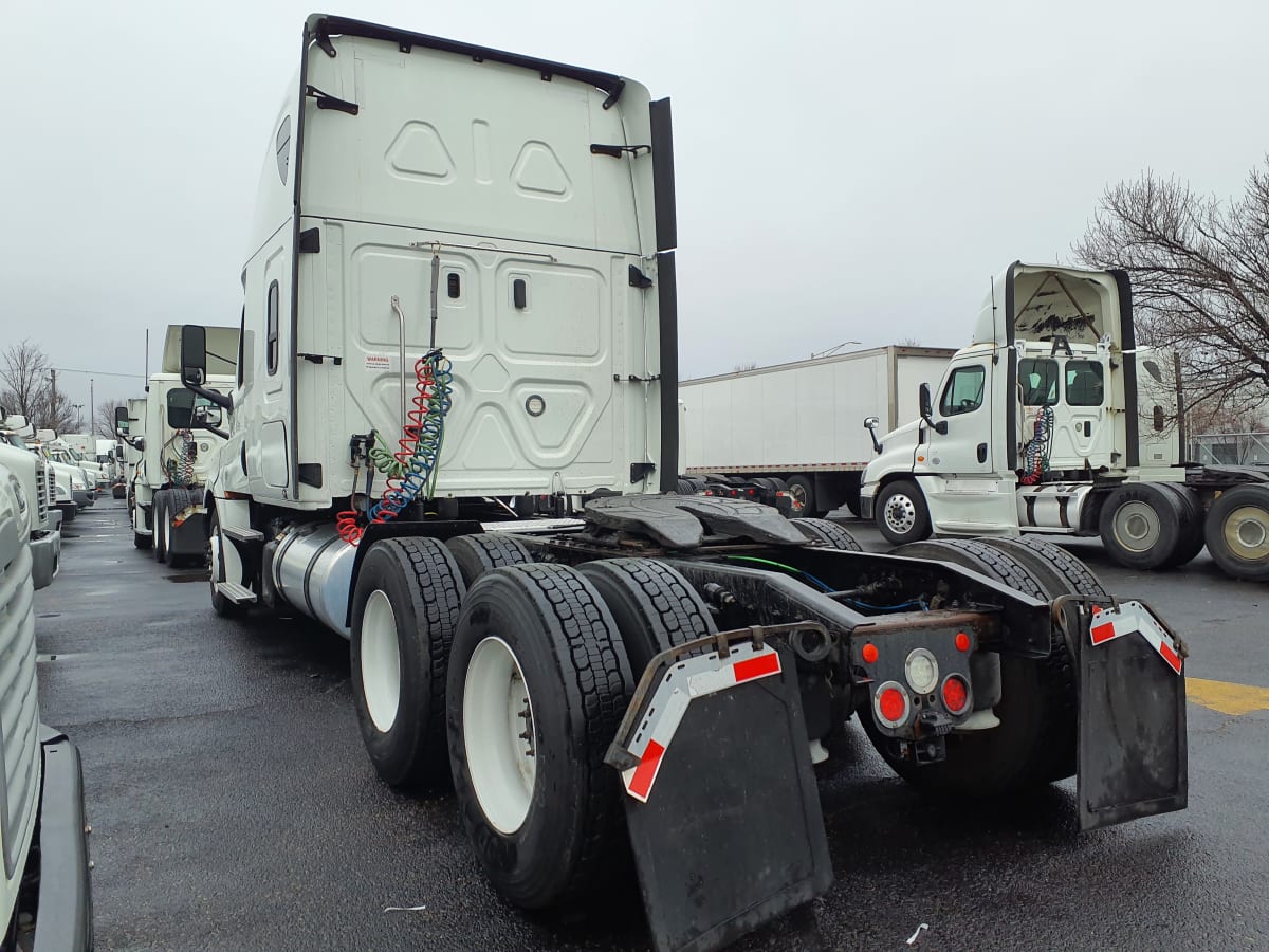 2019 Freightliner/Mercedes NEW CASCADIA PX12664 827422