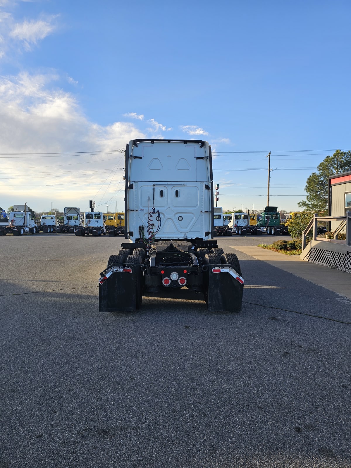 2019 Freightliner/Mercedes NEW CASCADIA PX12664 827472