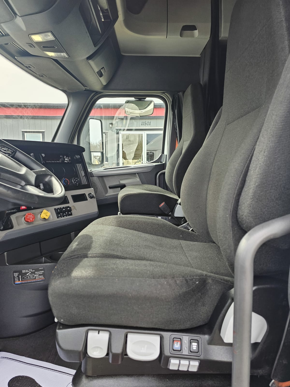 2019 Freightliner/Mercedes NEW CASCADIA PX12664 827474