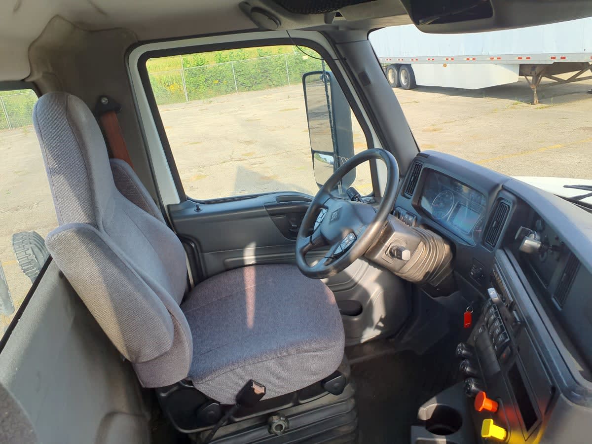 2019 International LT in Wayland, MI — photo 7