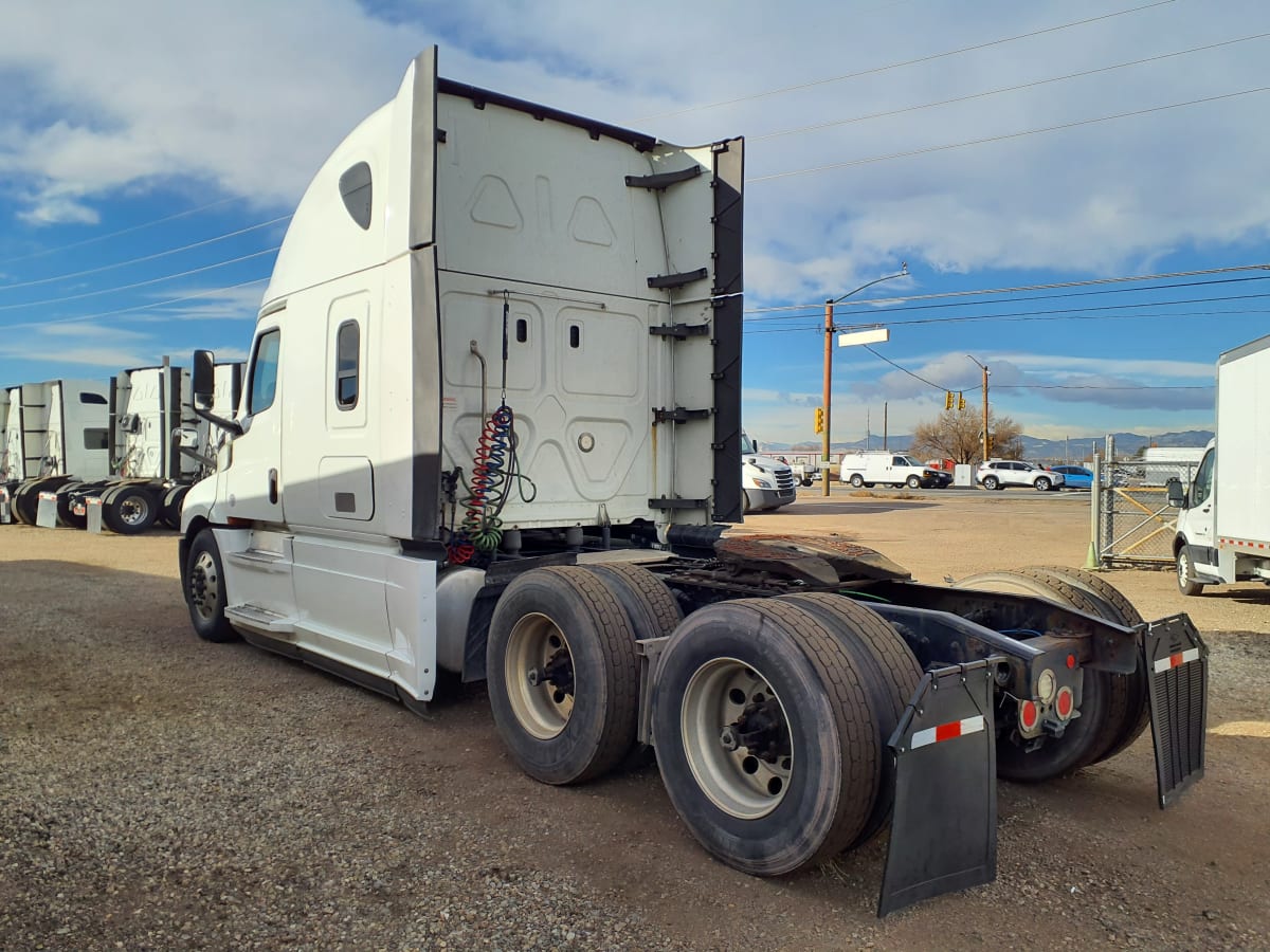 2019 Freightliner/Mercedes NEW CASCADIA PX12664 827506