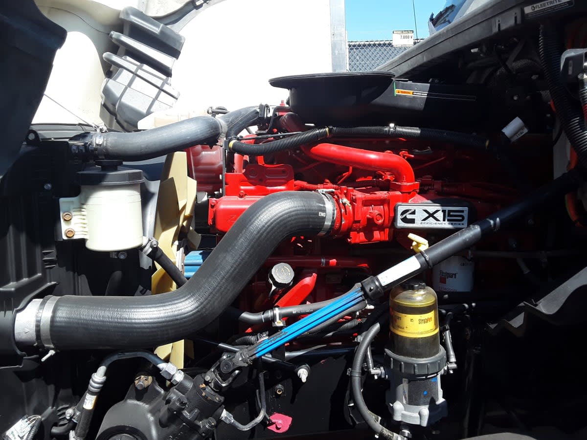 2019 Navistar International LT625 DAYCAB T/A 827594