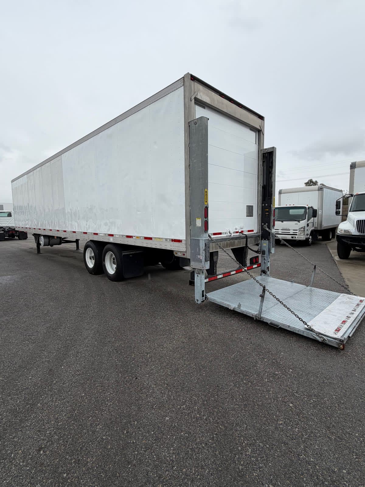 2019 Utility Trailers VS2RA 48/162/102 827689