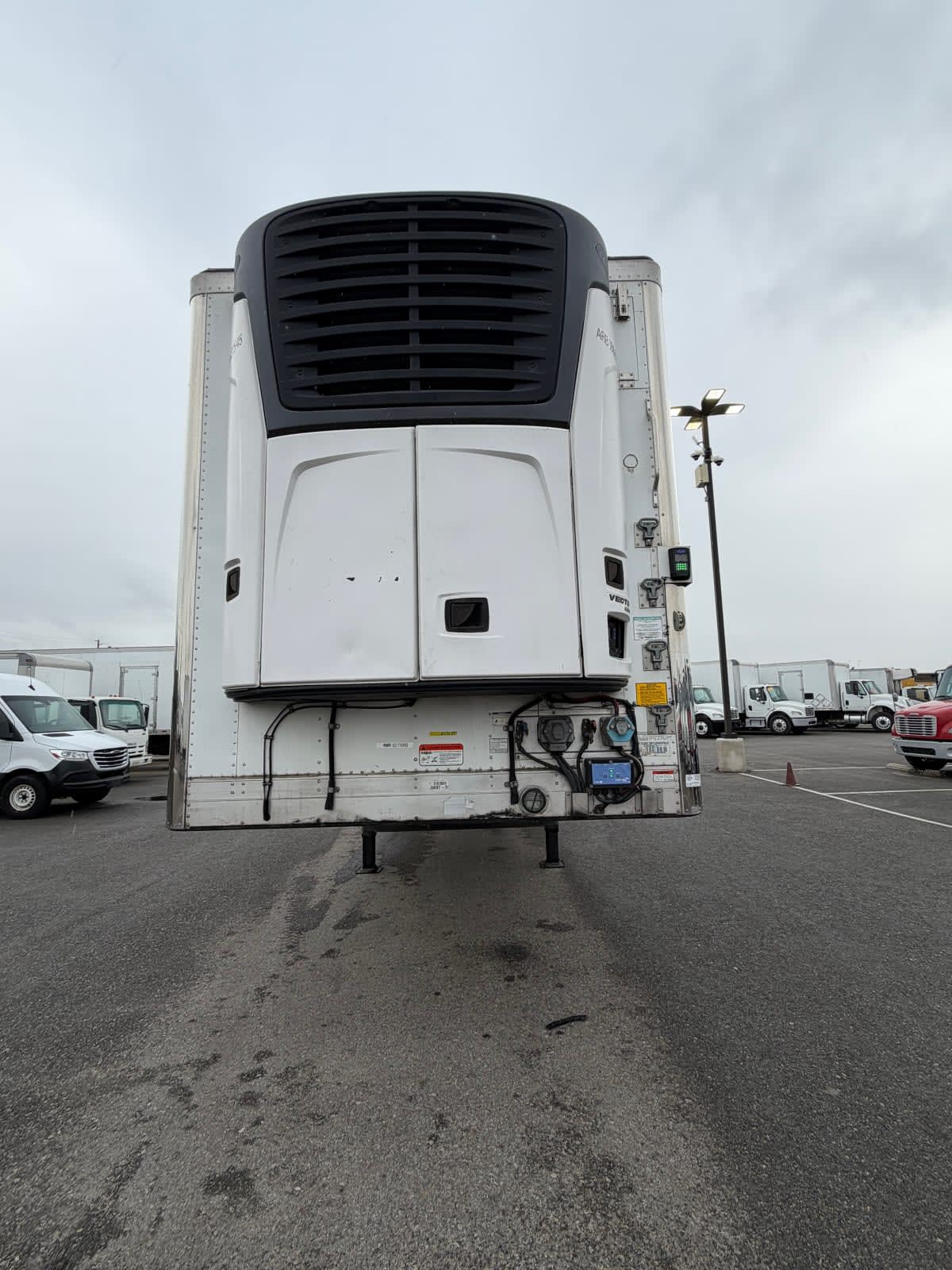 2019 Utility Trailers VS2RA 48/162/102 827689
