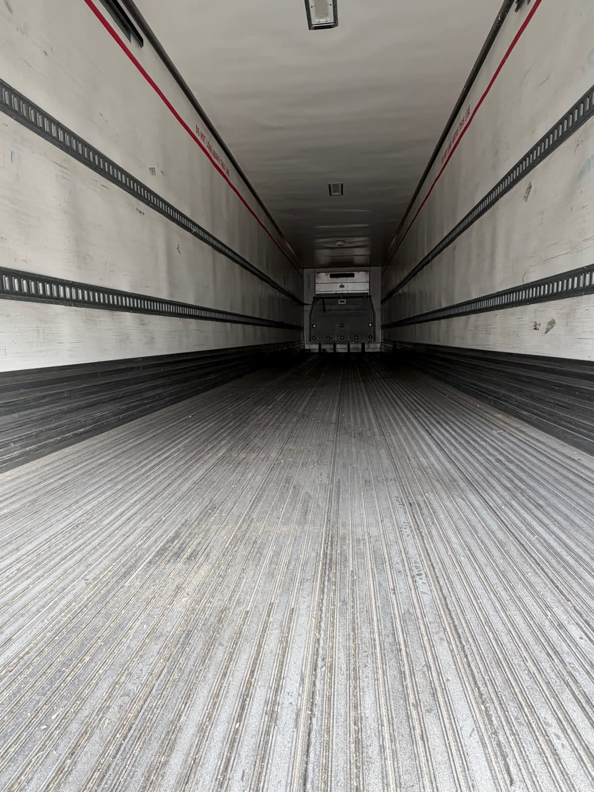 2019 Utility Trailers VS2RA 48/162/102 827690