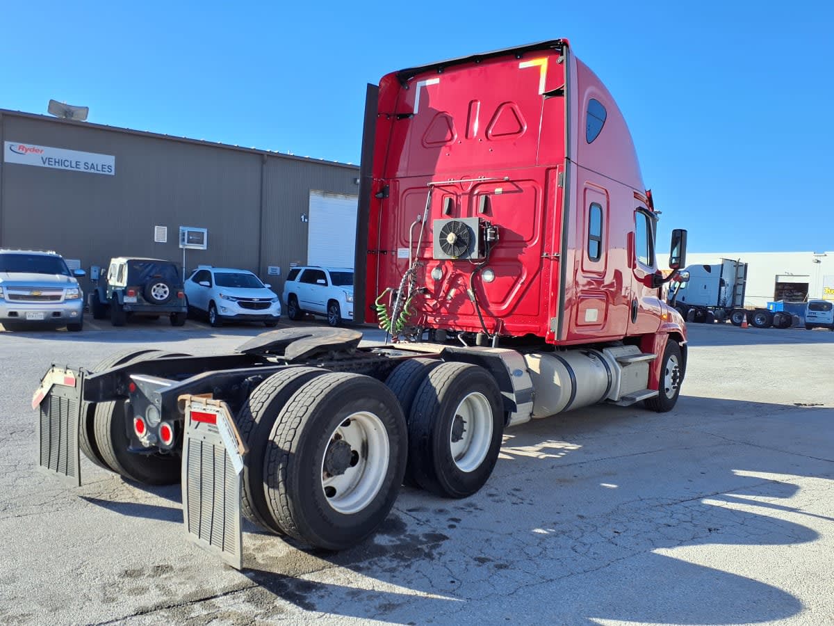 2019 Freightliner - image 4